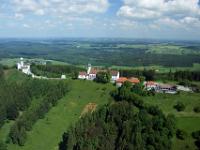 Blick zum Hohen Peißenberg